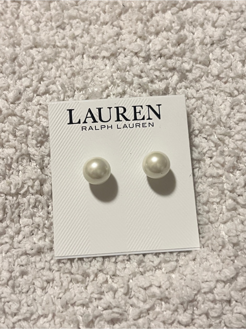 Ralph Lauren Cream Pearl Stud Earrings - Picture 3 of 5
